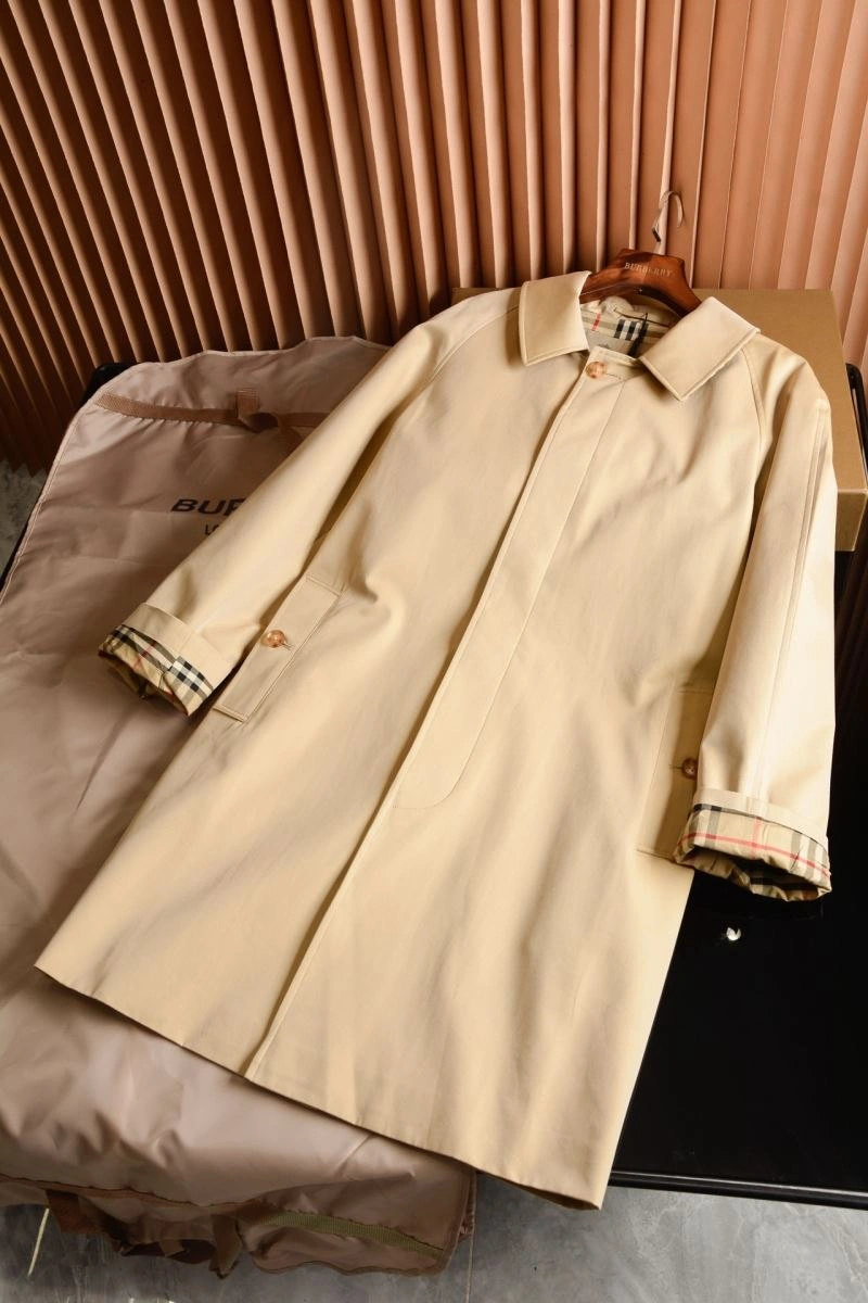 Trendy Burberry Outwear 104639