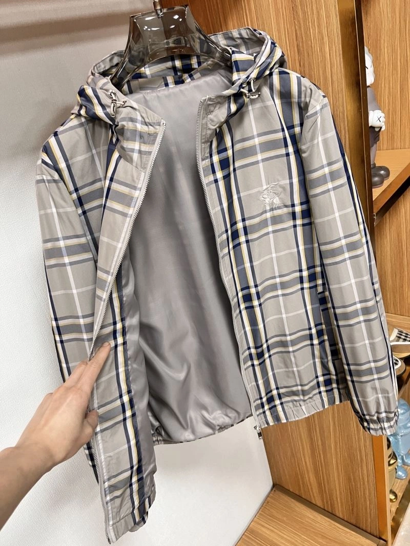 WrinkleFree Burberry Outwear 104632