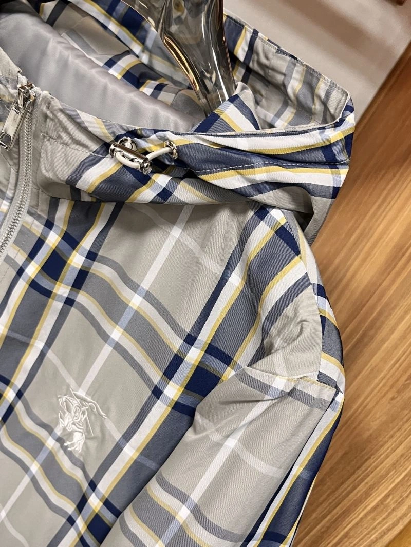 WrinkleFree Burberry Outwear 104632