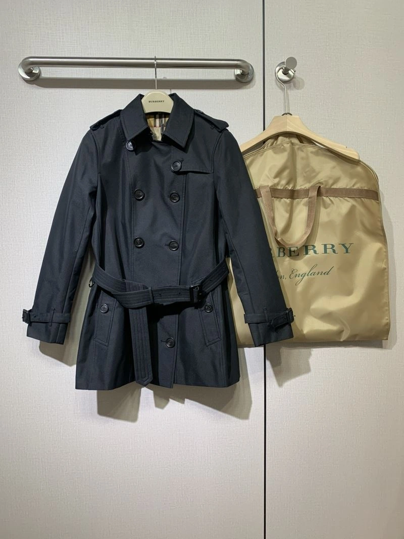 Burberry Outwear Seasonal 104634