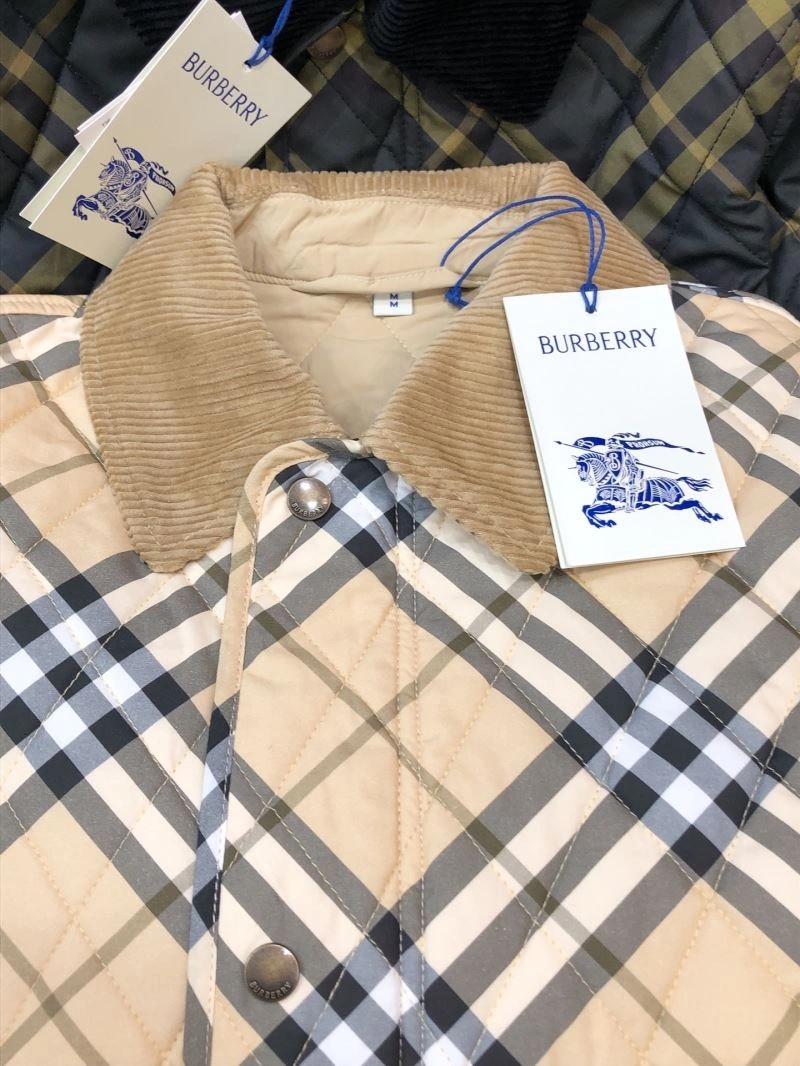 RelaxedFit Burberry Outwear 104608