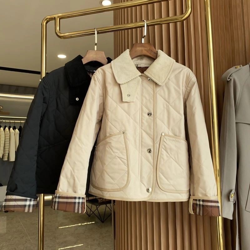 Burberry Outwear Casual 104583