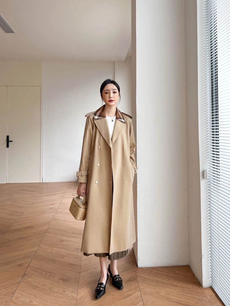 Burberry Outwear Practical 104539
