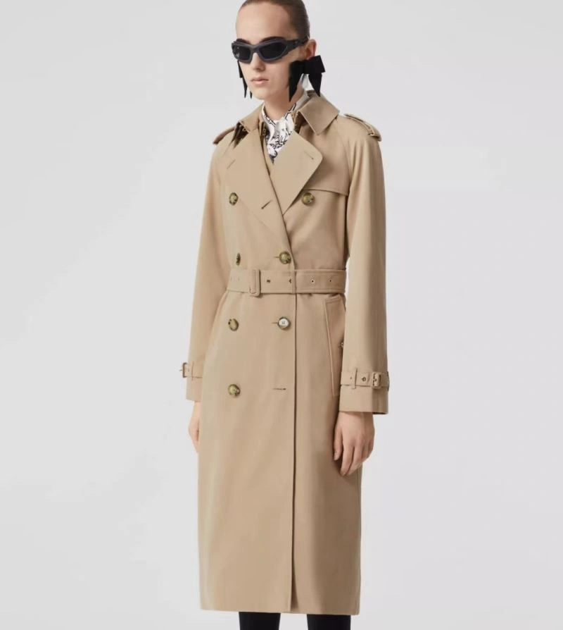 Burberry Outwear WaterResistant 104540