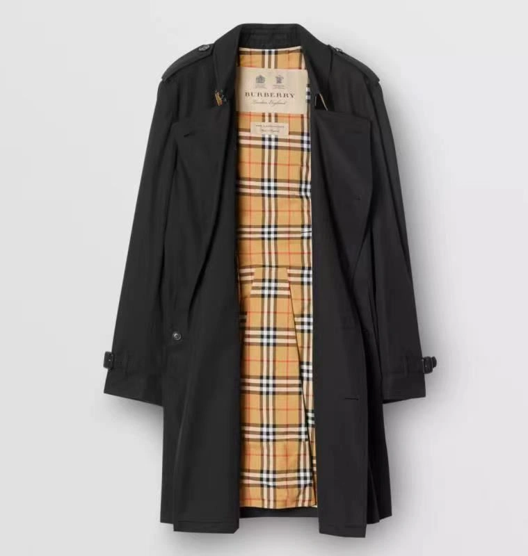Practical Burberry Outwear 104535