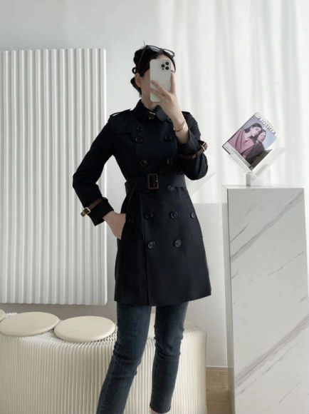 Trendy Burberry Outwear 104533