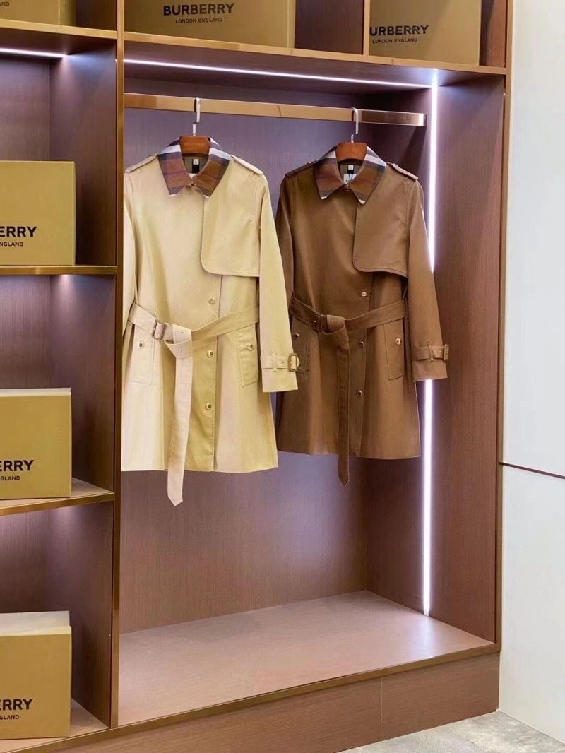 Burberry Outwear SmoothTexture 104576