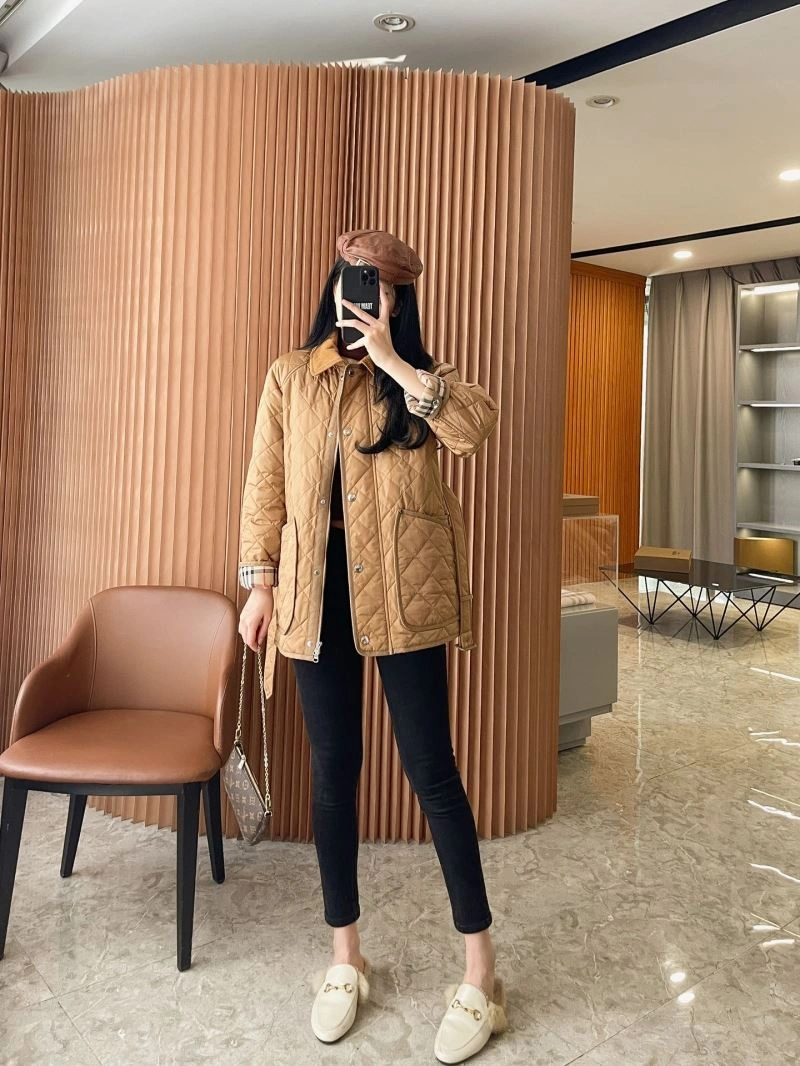 ModernLook Burberry Outwear 104596