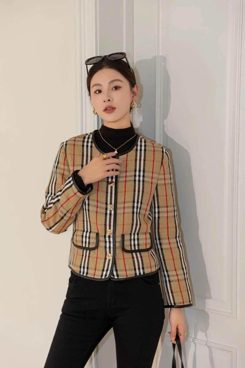 TechFriendly Burberry Outwear 104525