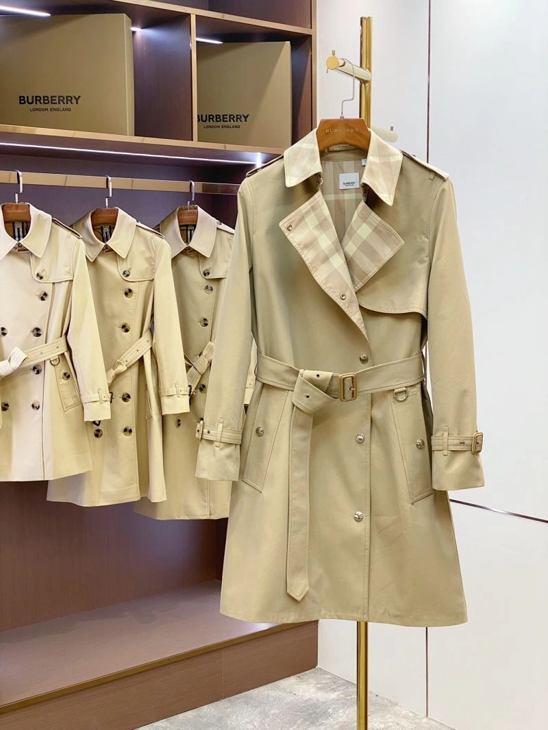 Burberry Outwear TravelReady 104529