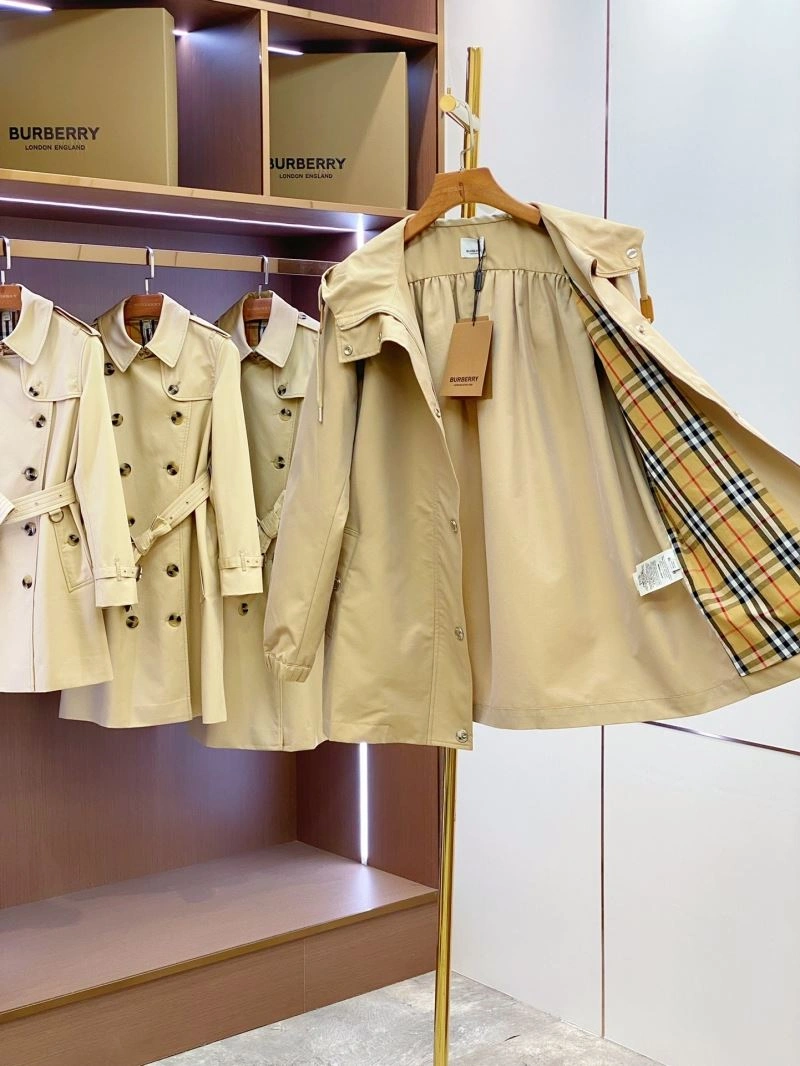 Burberry Outwear ModernLook 104509