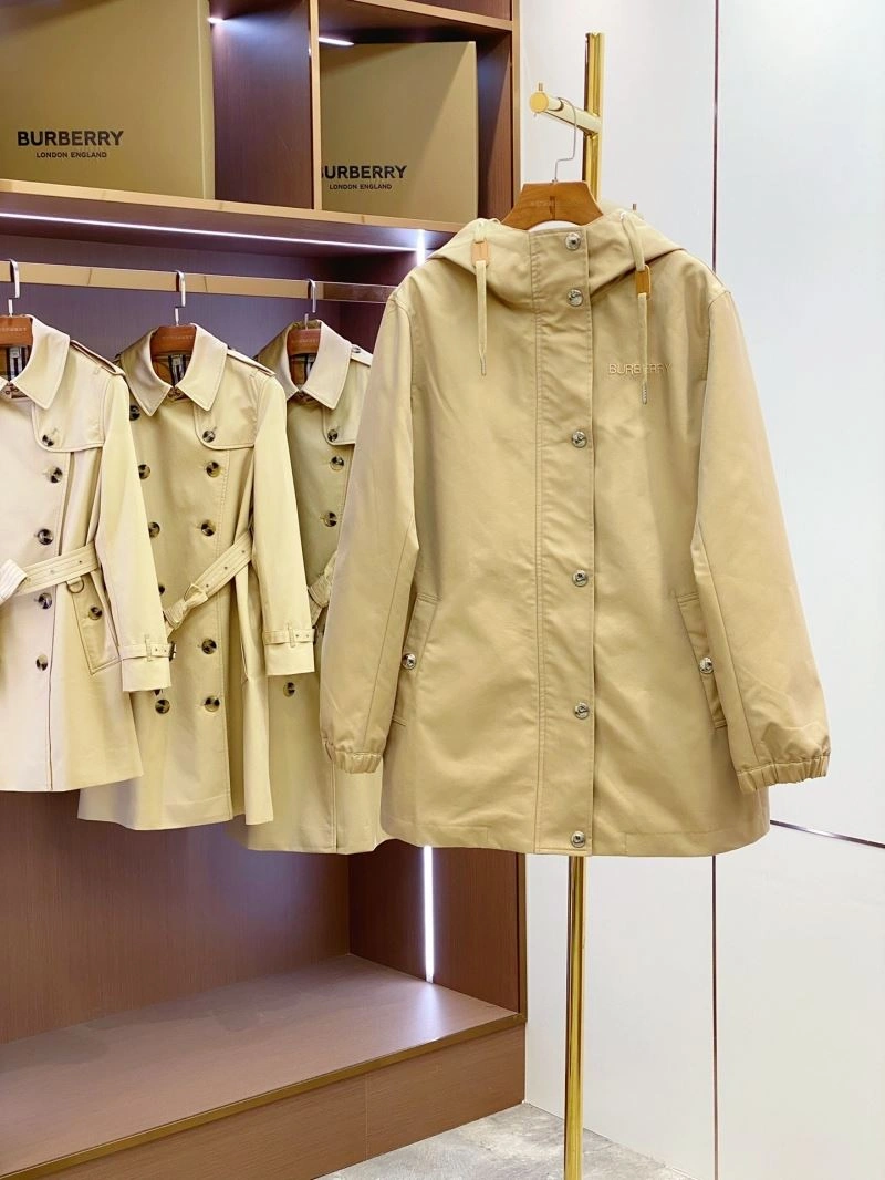 Burberry Outwear ModernLook 104509