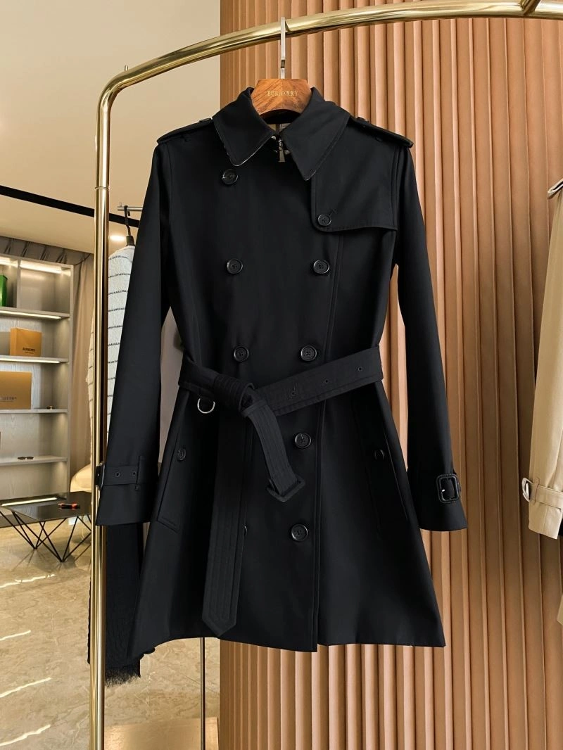 Burberry Outwear Stretchable 104499