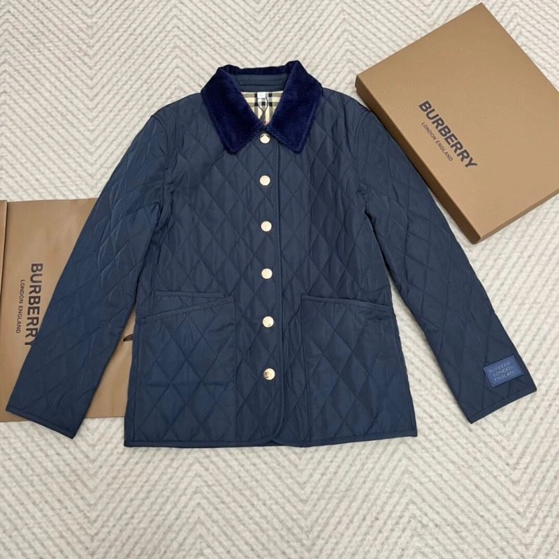 Burberry Outwear SportInspired 104493