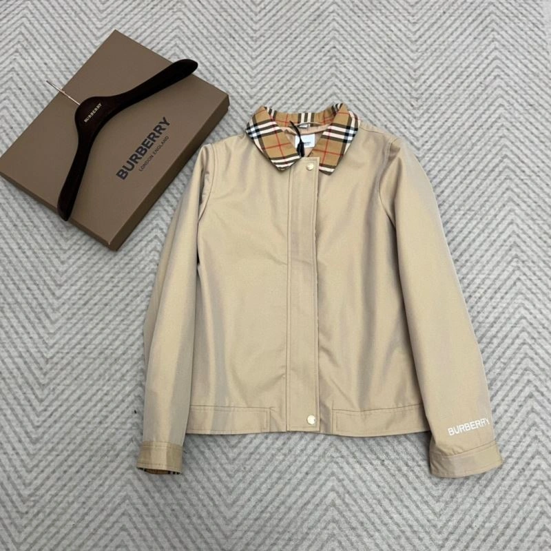 Burberry Outwear Practical 104521