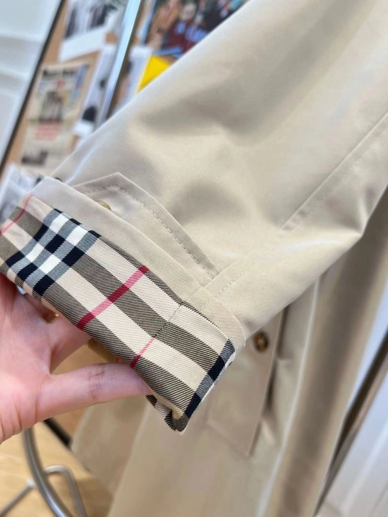 Burberry Outwear FashionForward 104502
