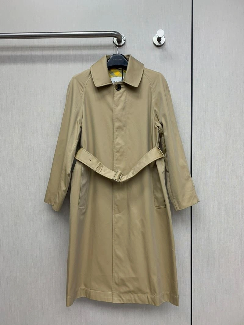 Sleek Burberry Outwear 104476