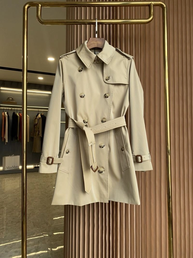 Trendy Burberry Outwear 104460
