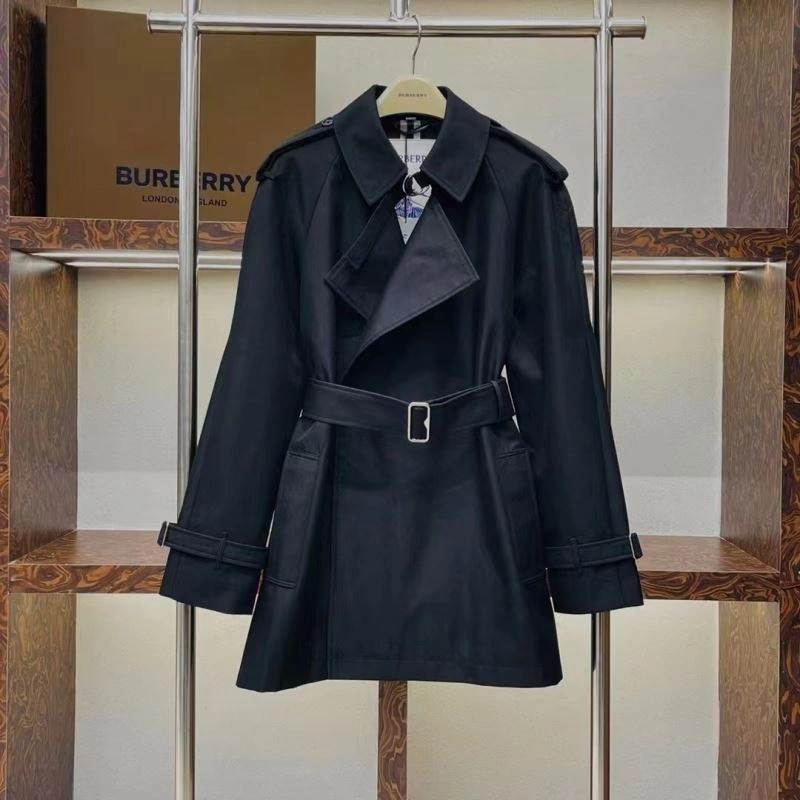 Burberry Outwear Unisex 104461