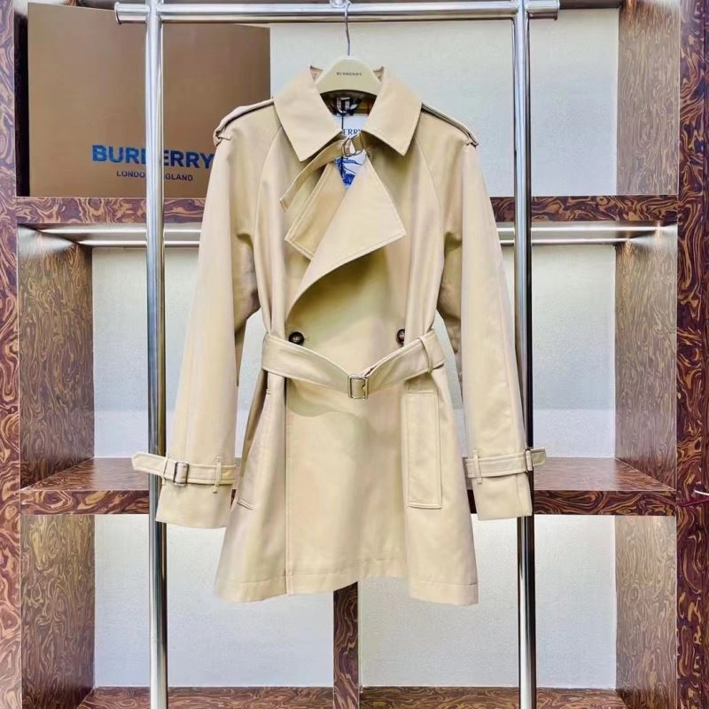 Burberry Outwear ZipUp 104457