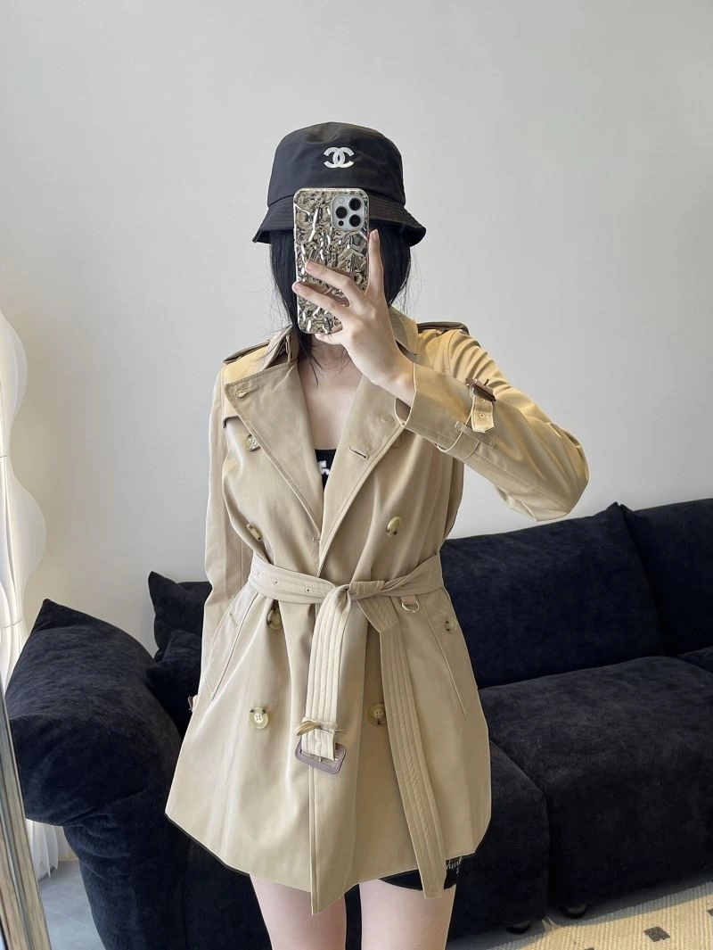 Casual Burberry Outwear 104444