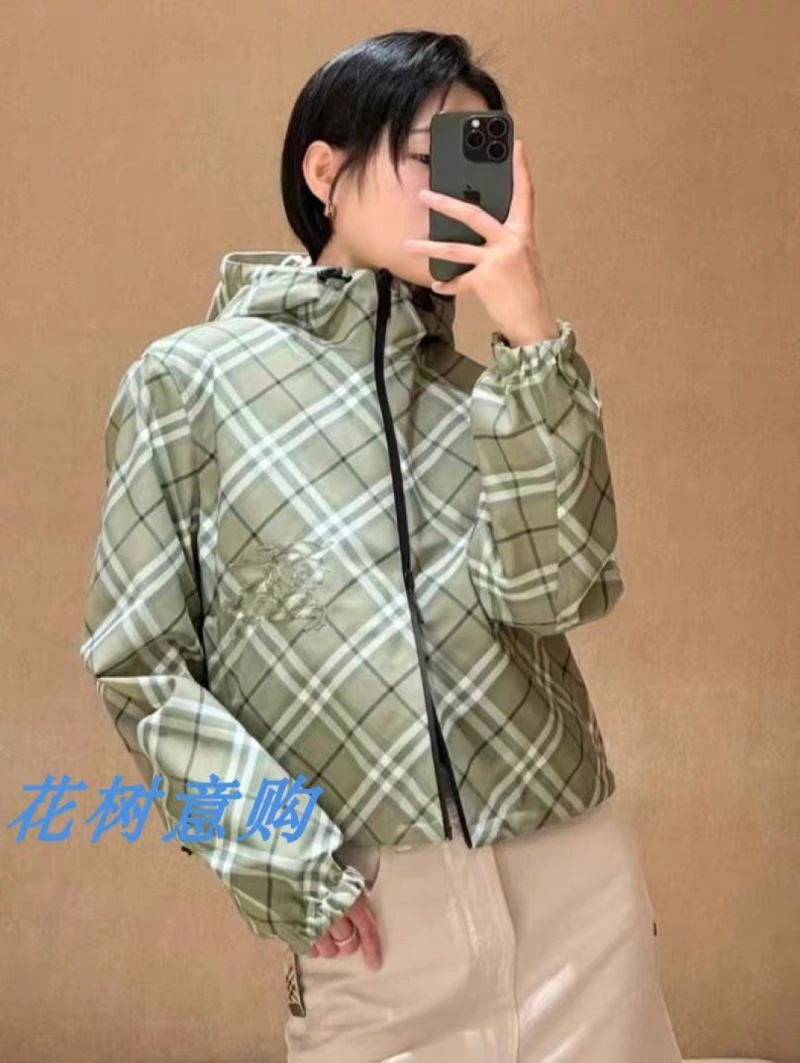 Bold Burberry Outwear 104427
