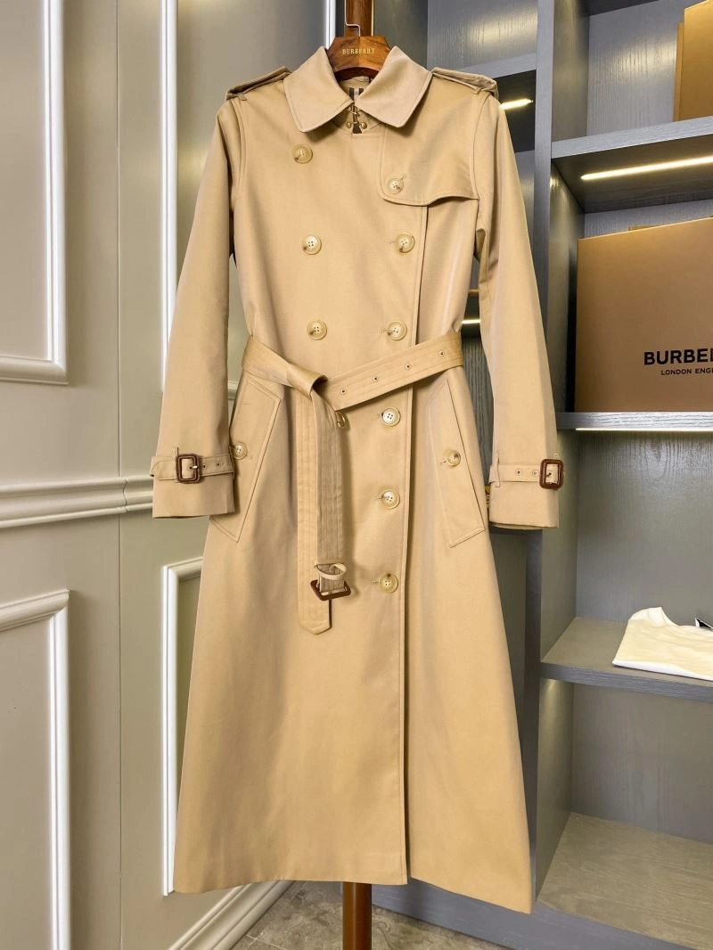 Burberry Outwear SoftTouch 104424