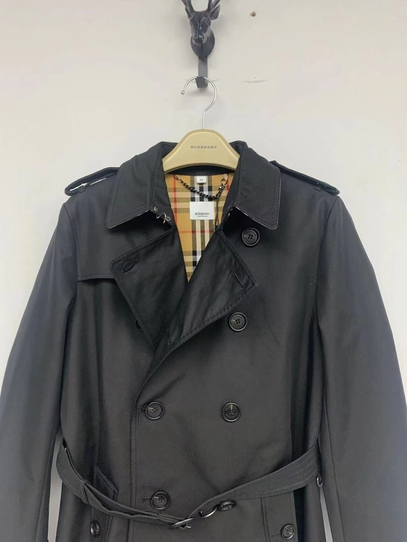 Burberry Outwear SmoothTexture 104450