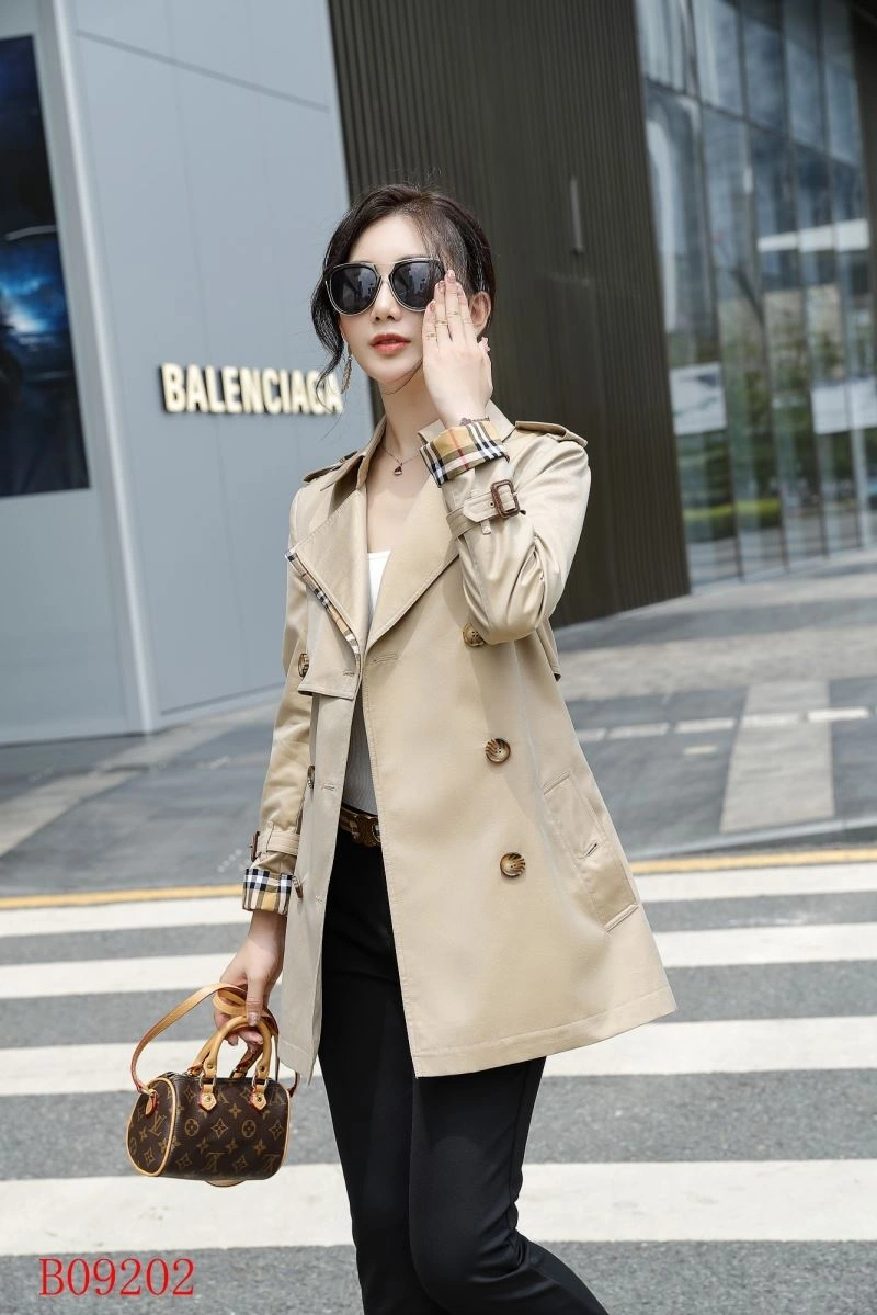 Practical Burberry Outwear 104396