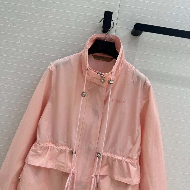Burberry Outwear StreetReady 104400