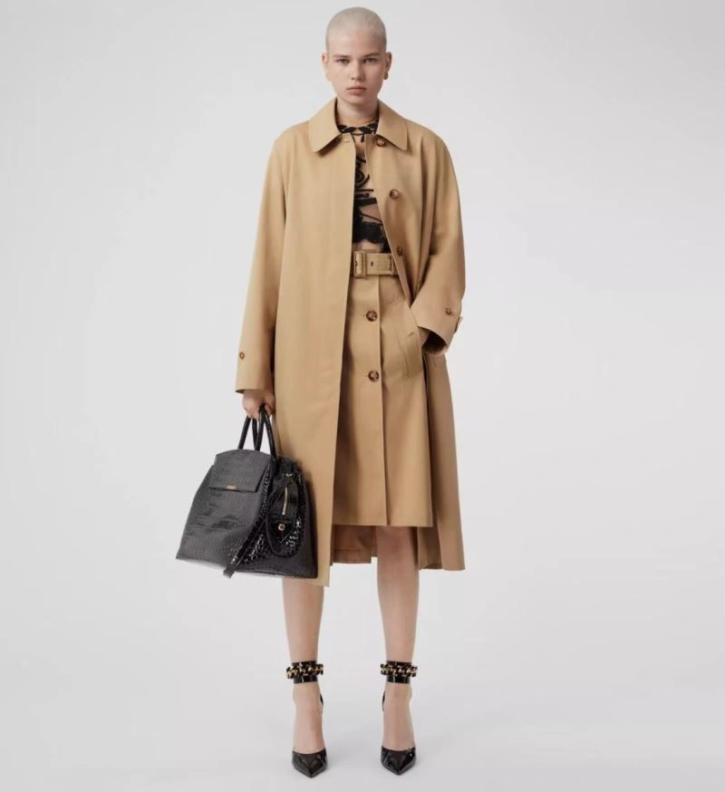 Burberry Outwear TravelReady 104373