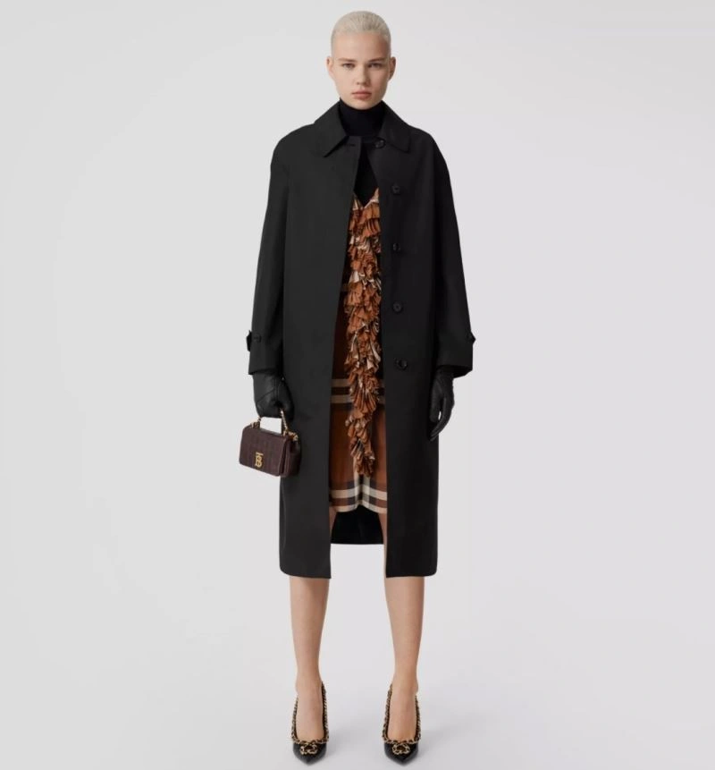 Burberry Outwear Youthful 104412