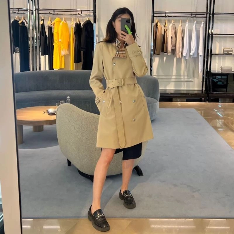 Burberry Outwear OnTrend 104377