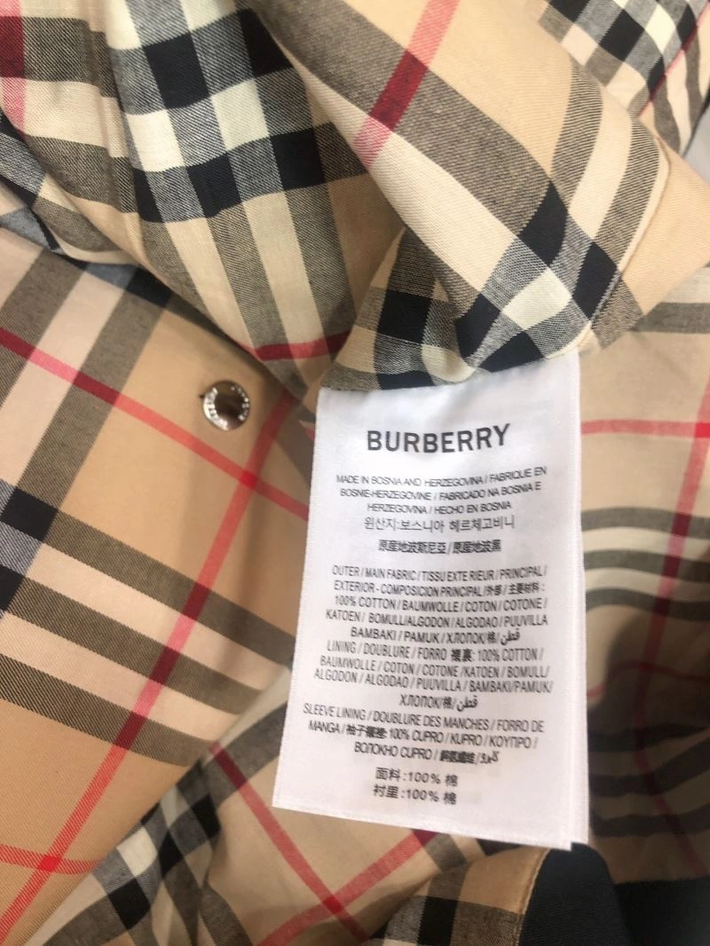 Burberry Outwear OnTrend 104377