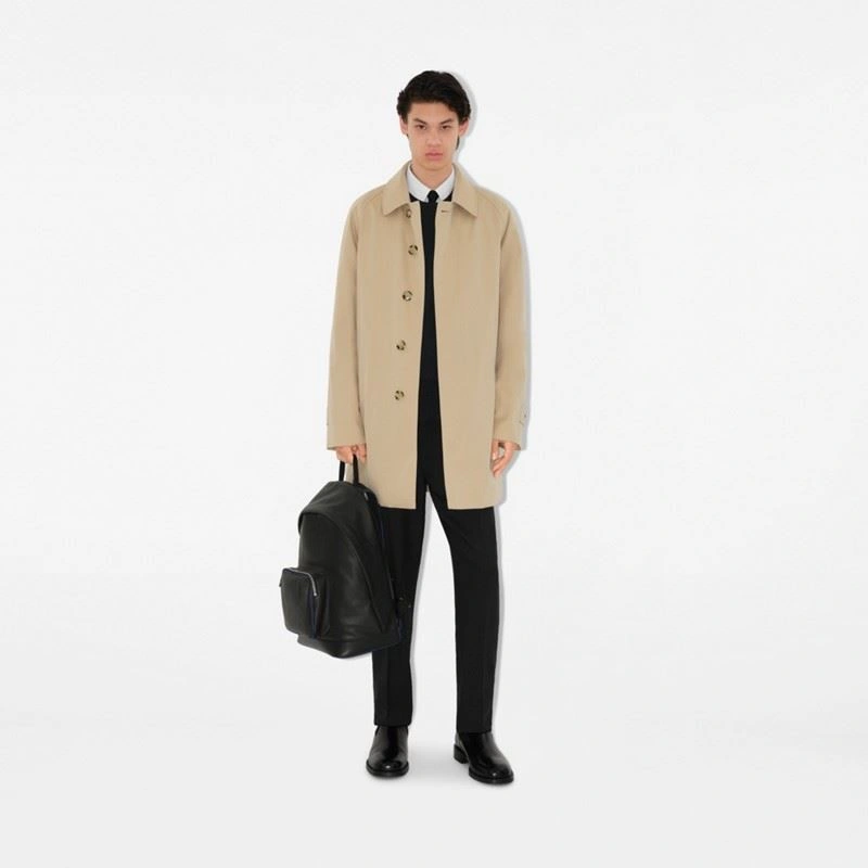 UrbanChic Burberry Outwear 104337