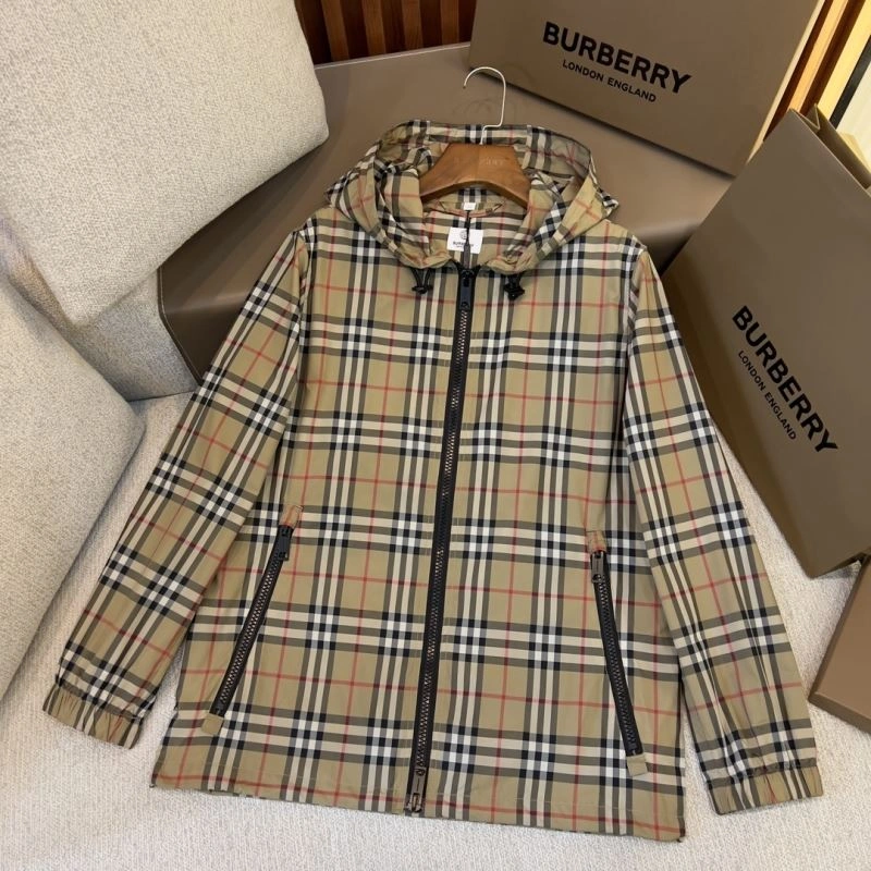 Upgraded Burberry Outwear 104423
