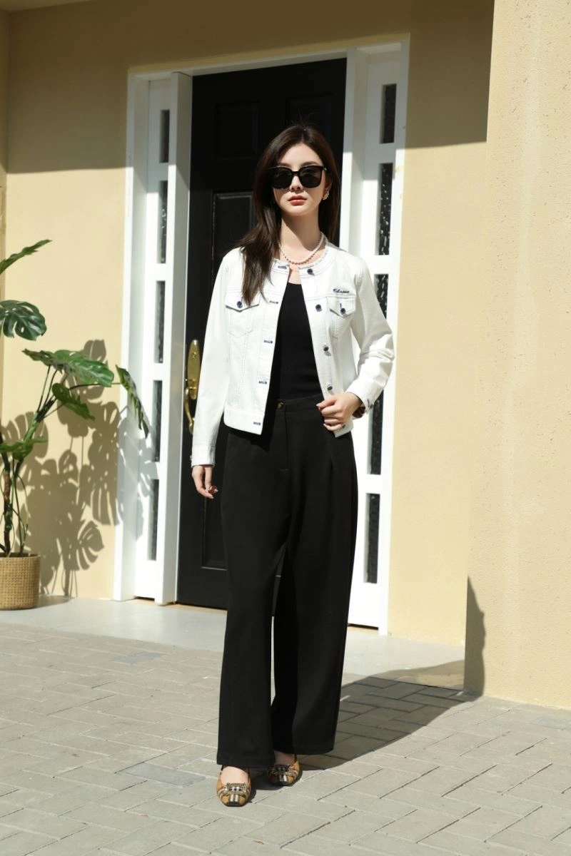 Burberry Outwear Reliable 104341