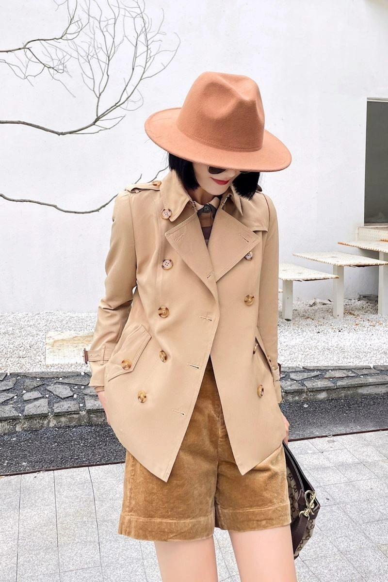 ZipUp Burberry Outwear 104307