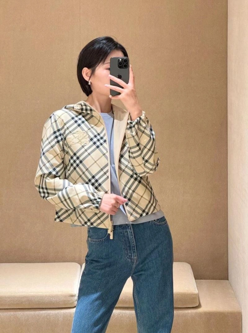 Comfortable Burberry Outwear 104286