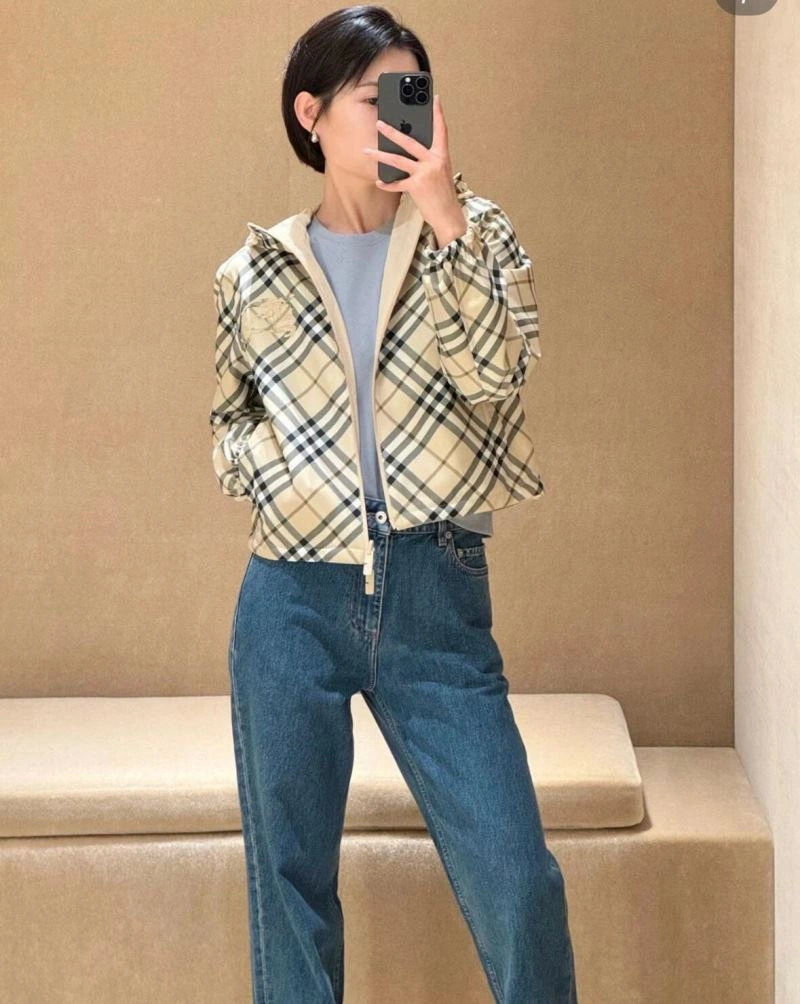 Comfortable Burberry Outwear 104286