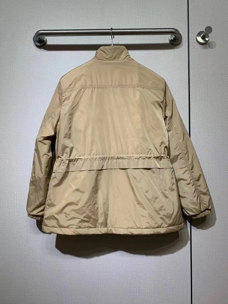 Stylish Burberry Outwear 104321