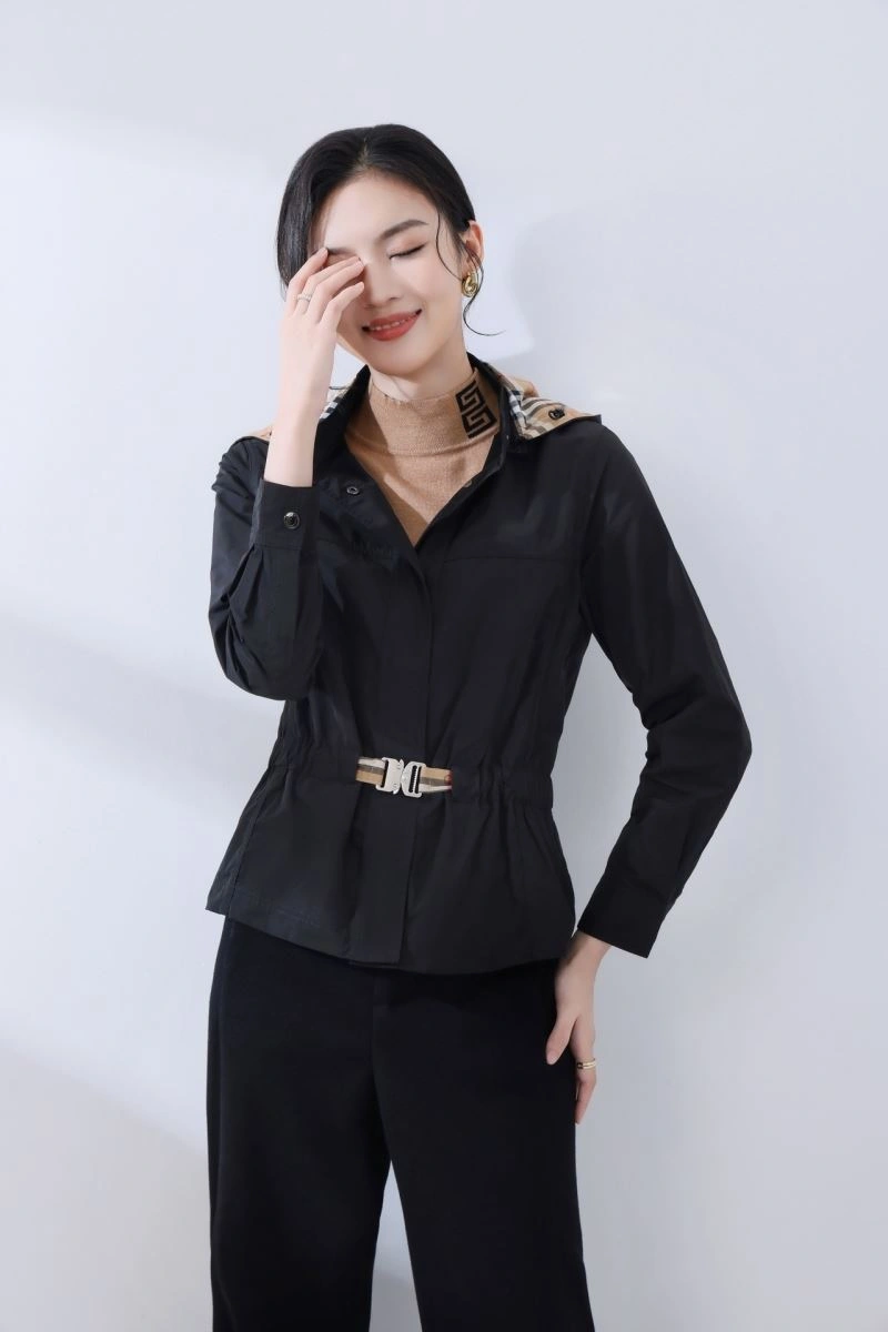 Burberry Outwear Supportive 104241