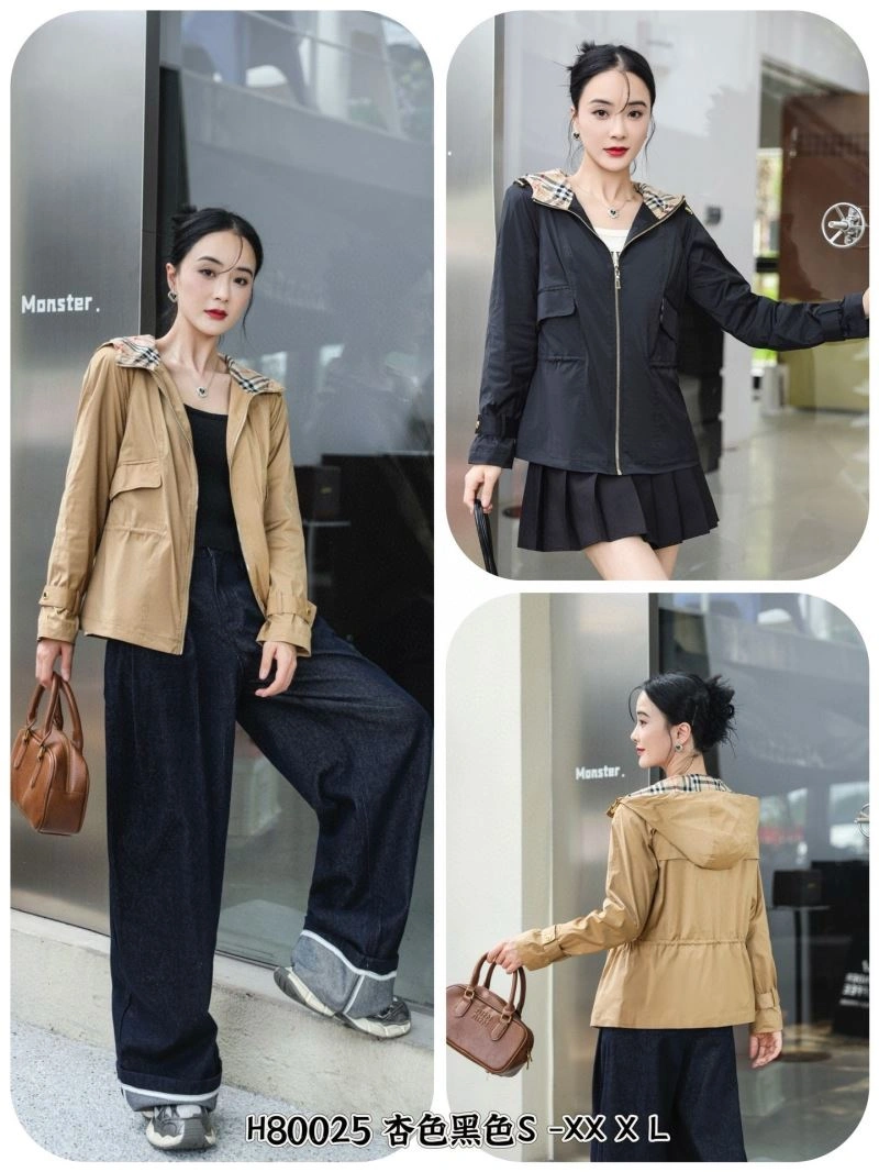 Minimalist Burberry Outwear 104227