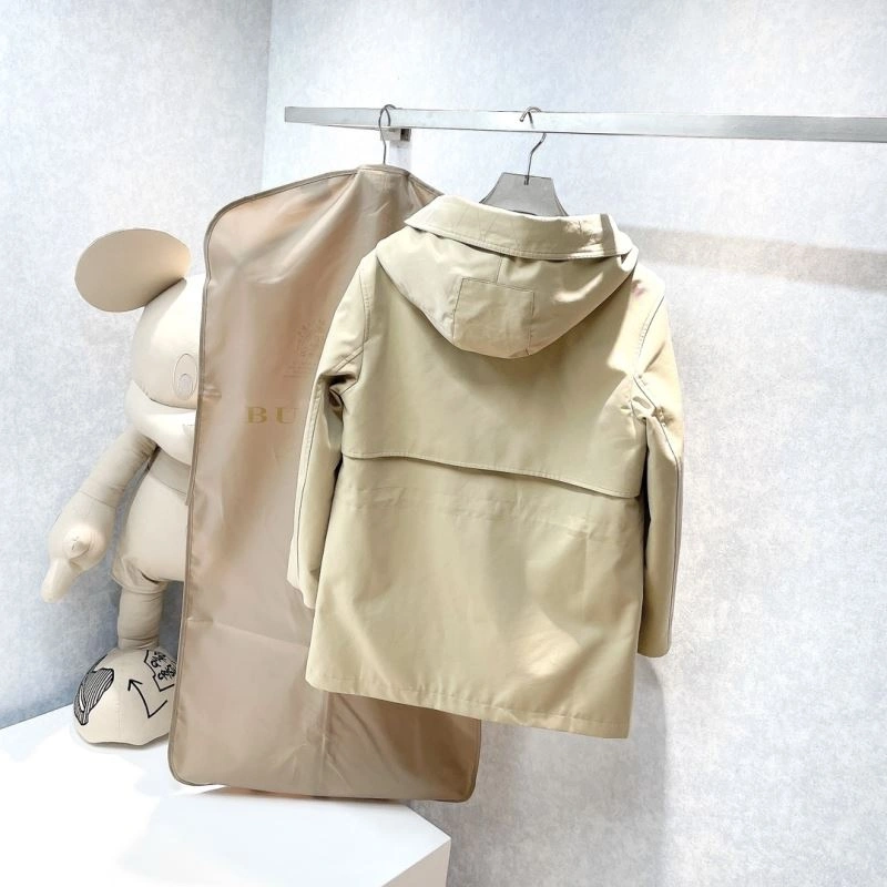 Comfortable Burberry Outwear 104222