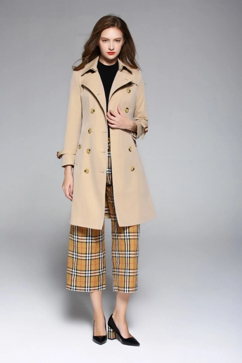 Vibrant Burberry Outwear 104254