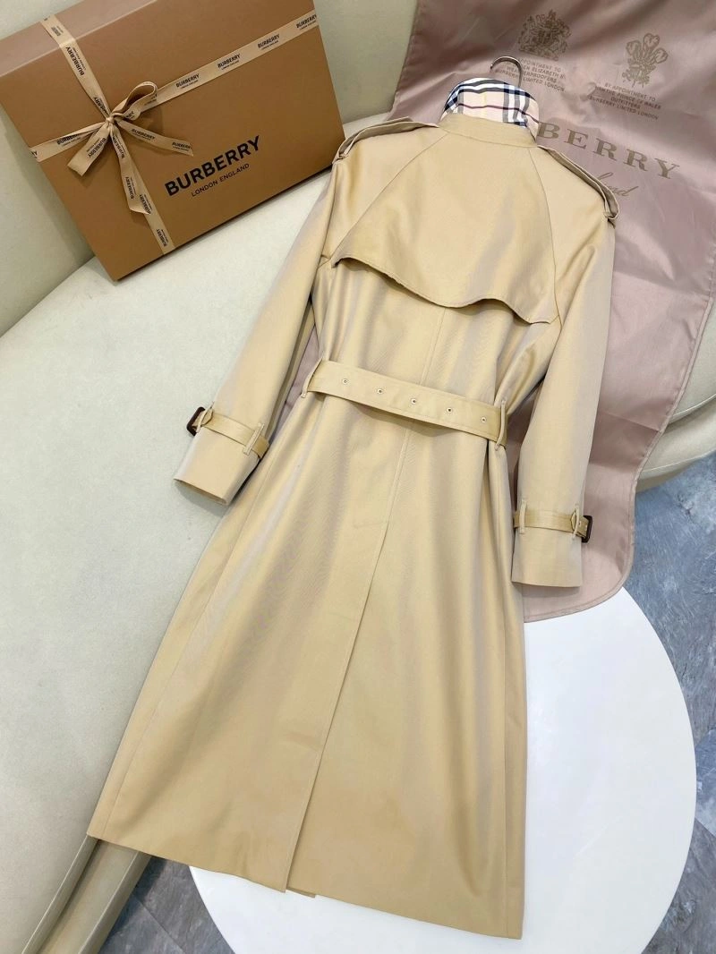 Burberry Outwear Durable 104201