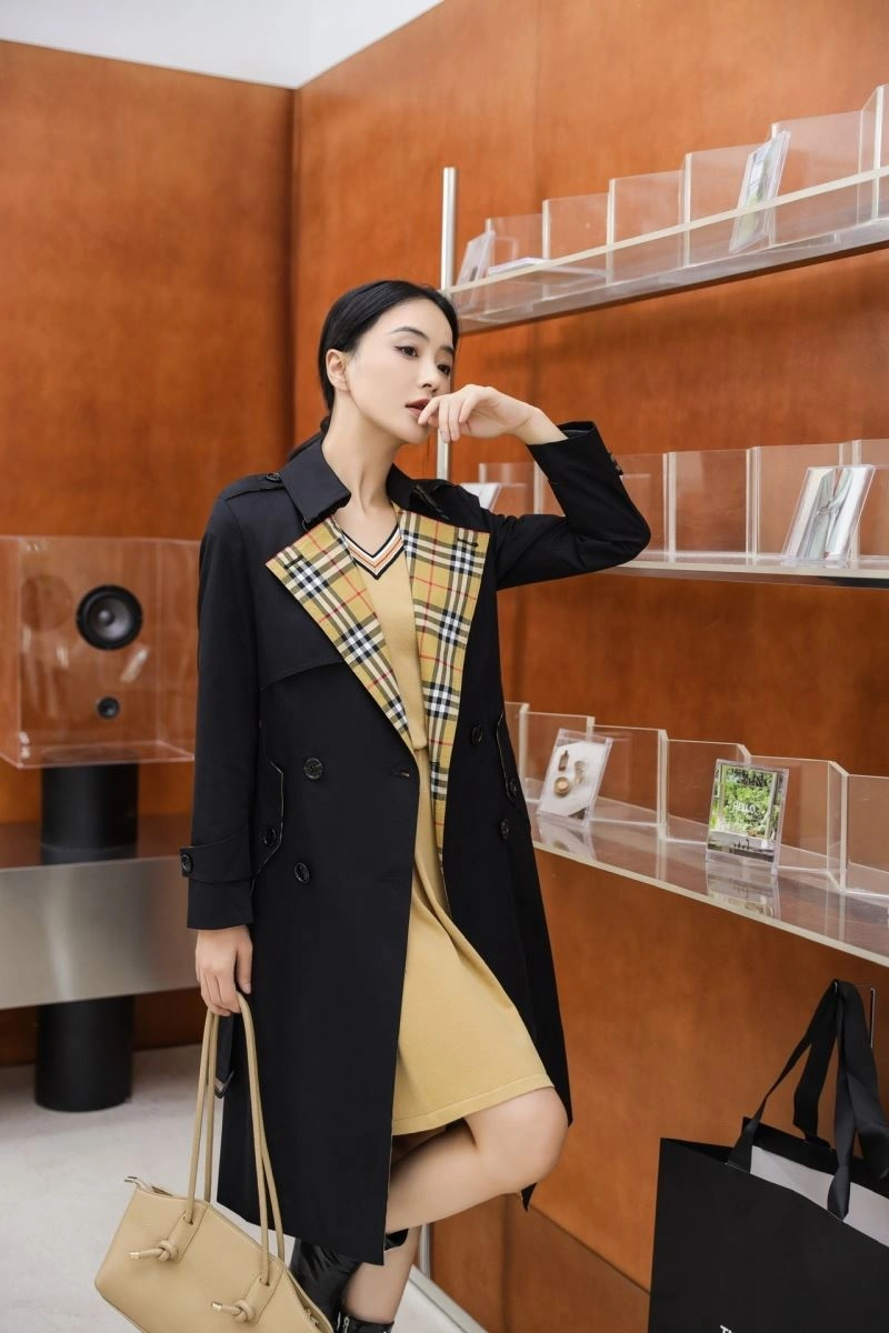 Burberry Outwear TimelessDesign 104160