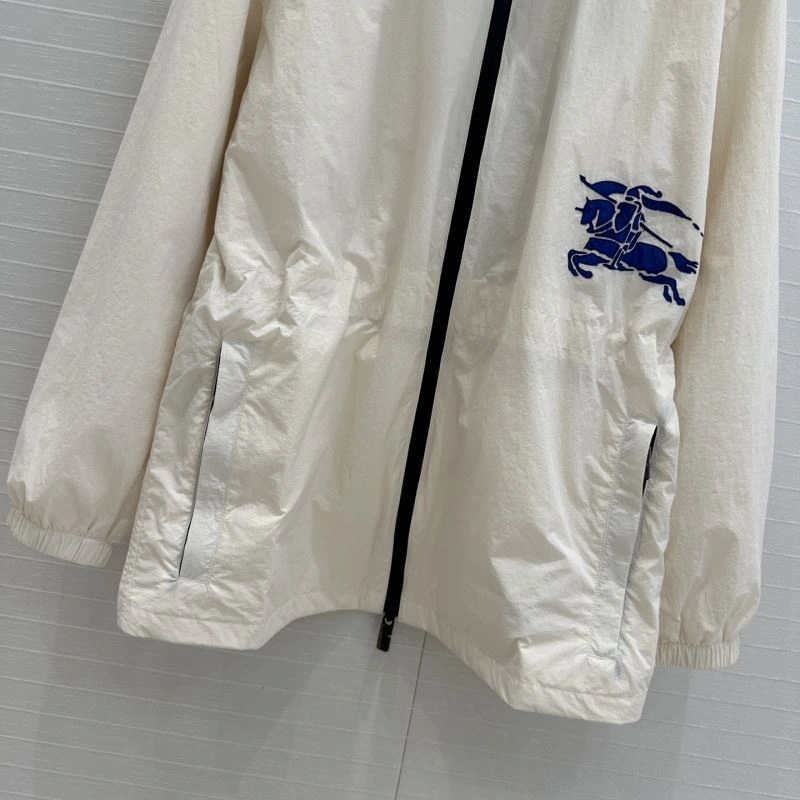 Burberry Outwear FastDry 104152