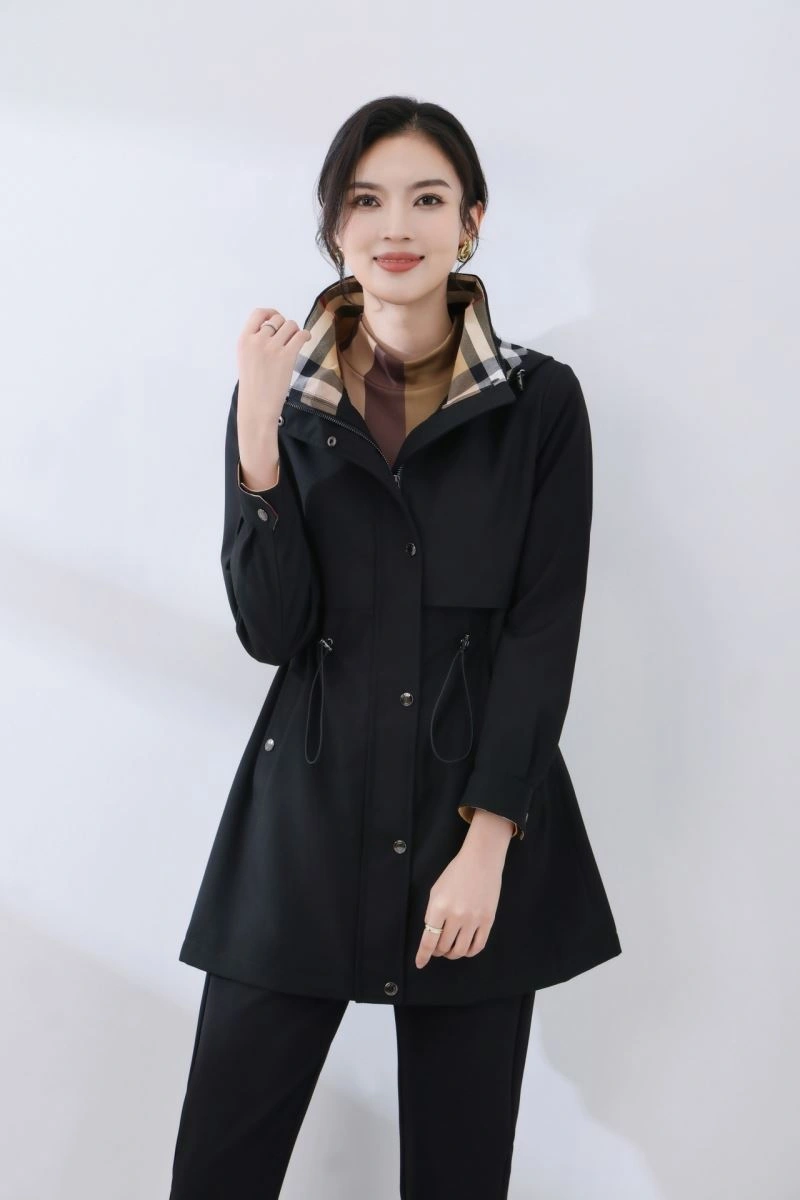 Youthful Burberry Outwear 104144