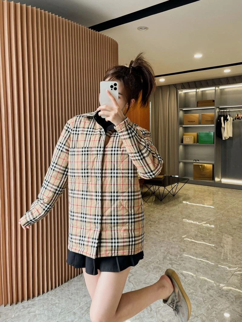 Burberry Outwear Timeless 104120